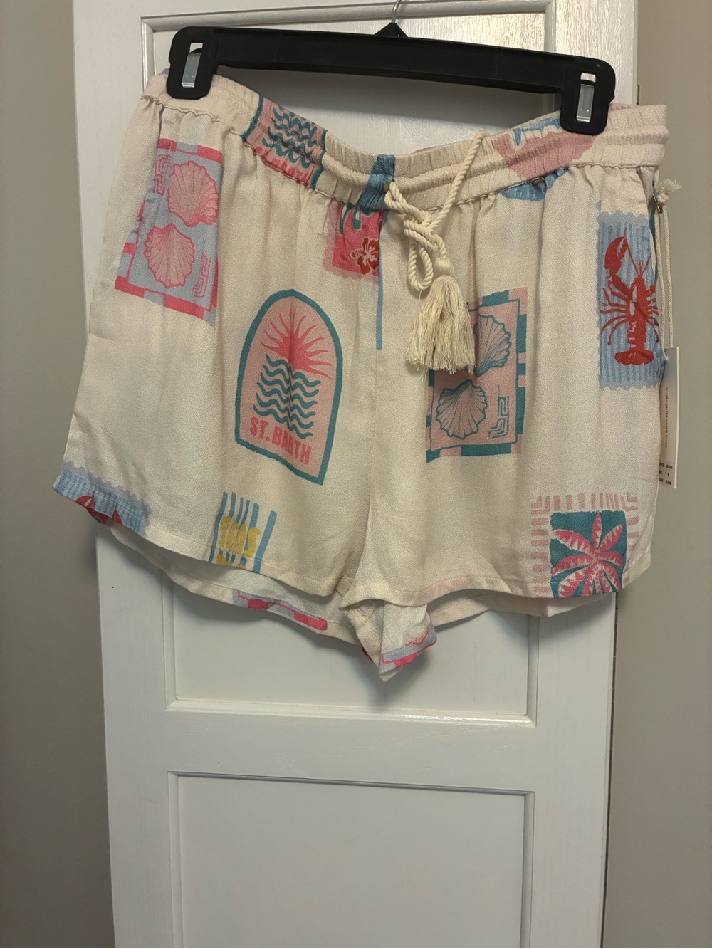 Vintage Havana Cream Tropical Print Drawstring Shorts with Pastel Accents